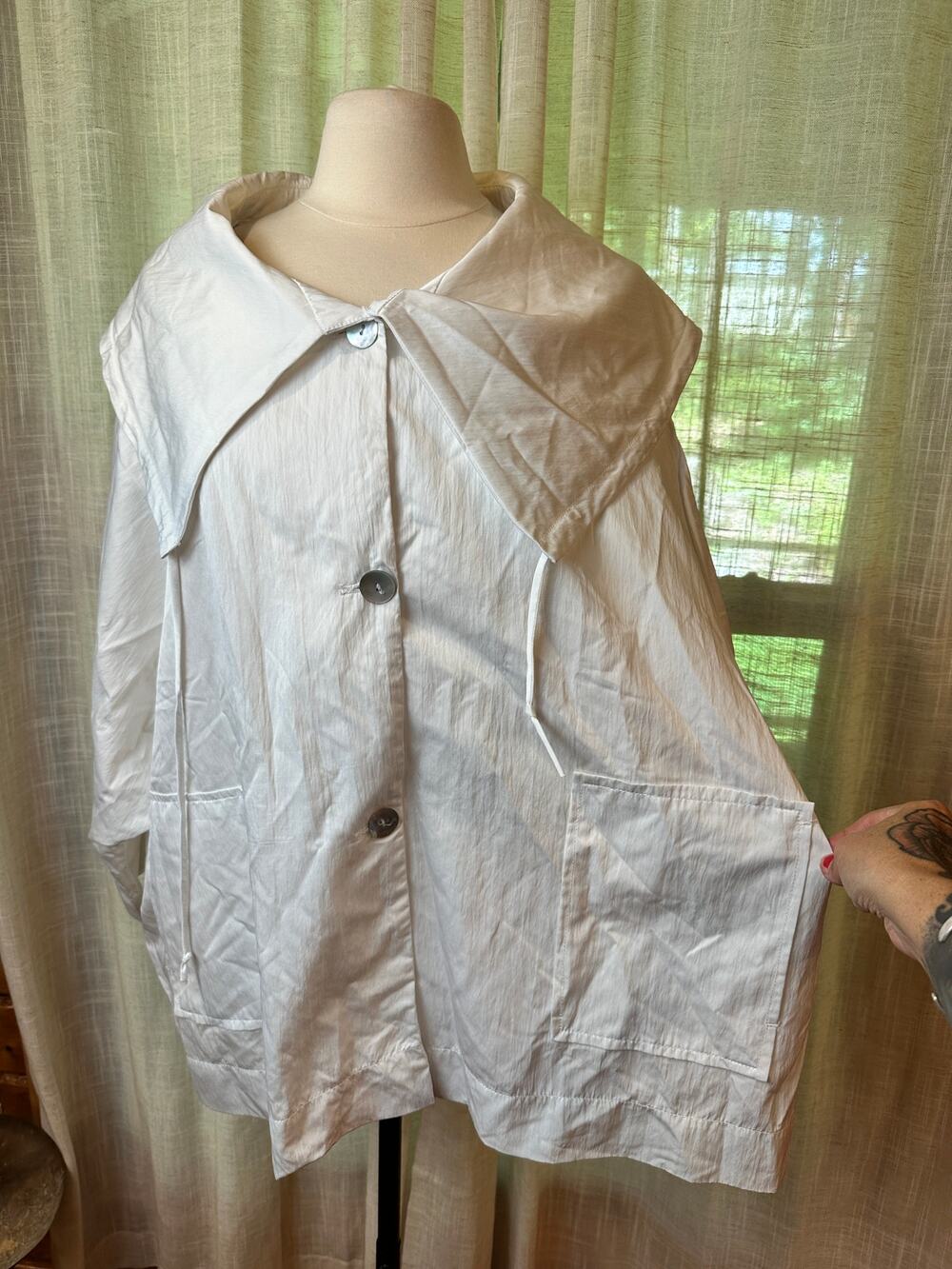 M. Wynne White Oversized Jacket Coat Dry Clean Only Size 2X